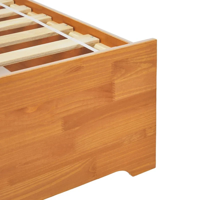 Lit plateforme de rangement en bois massif de style médiéval
