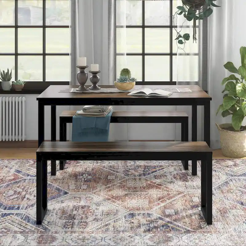Ensemble de table et de chaises de salle à manger trois pièces en métal de style transitoire